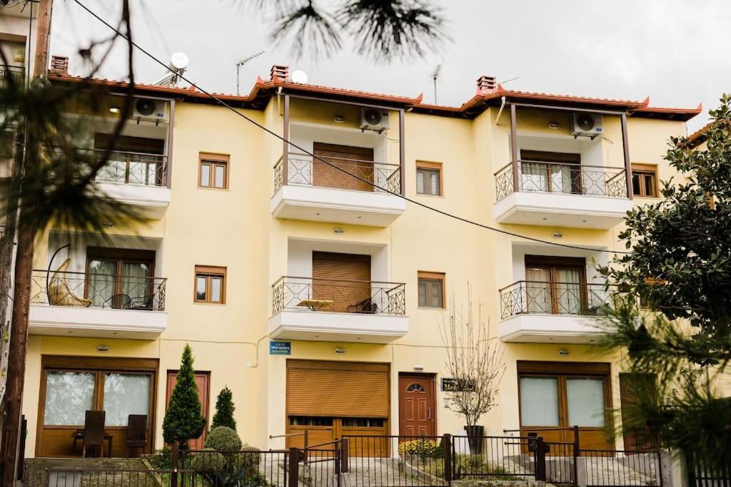 Olympus Betty'S Apartments Литокорон Екстериор снимка