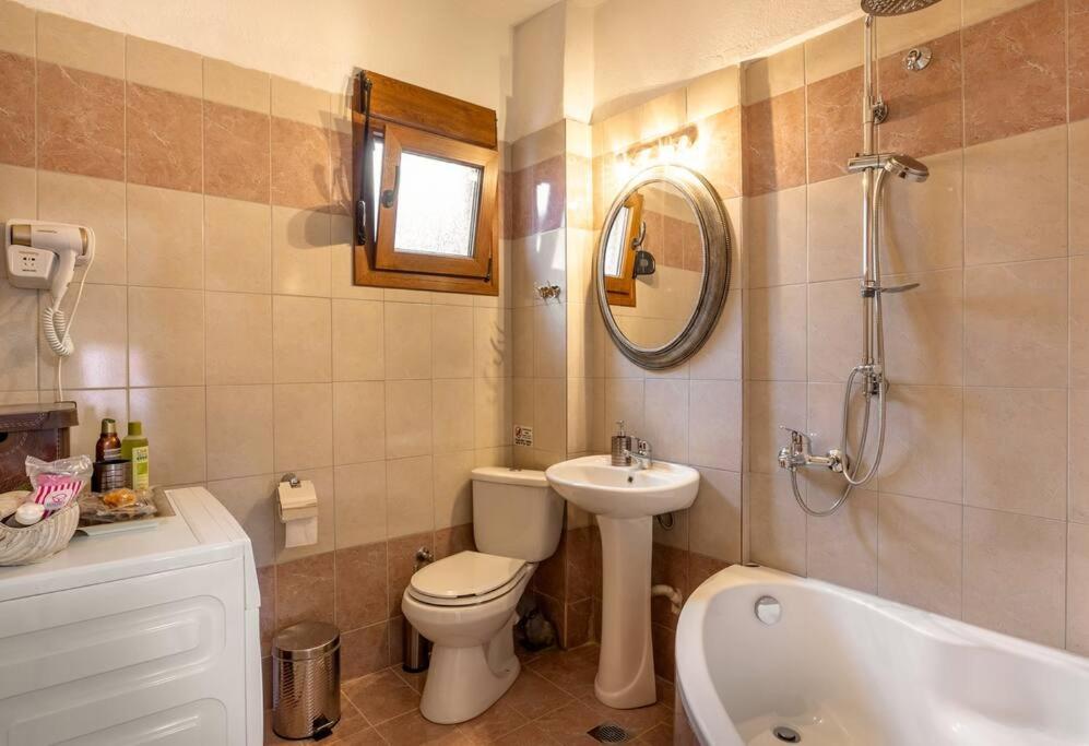 Olympus Betty'S Apartments Литокорон Екстериор снимка
